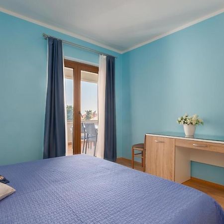 Spacious New App For 5 Persons, Close Beach&City Poreč Exteriör bild