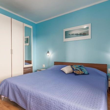 Spacious New App For 5 Persons, Close Beach&City Poreč Exteriör bild
