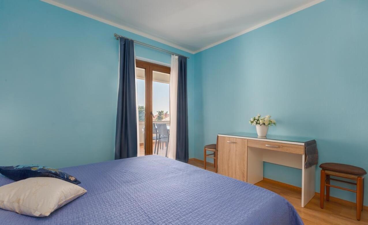 Spacious New App For 5 Persons, Close Beach&City Poreč Exteriör bild